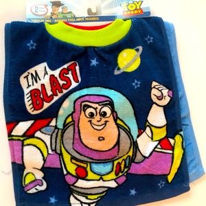 2-pack Toy Story Toddler Bibs NWT